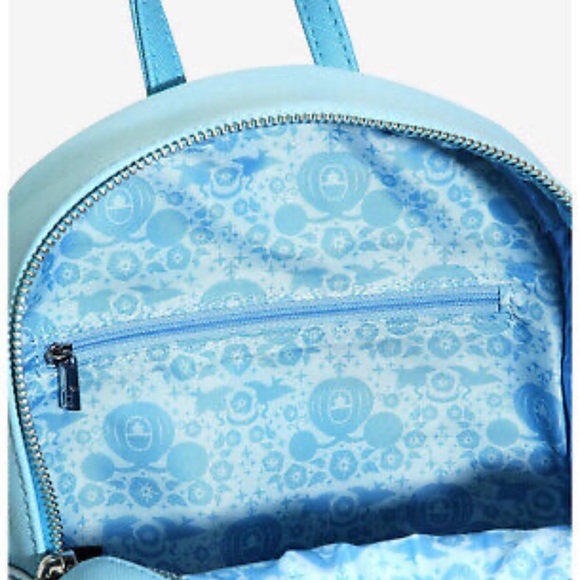 EUC Loungefly Disney Cinderella Blue Bow Dress Mini Backpack💙 - Picture 5 of 12